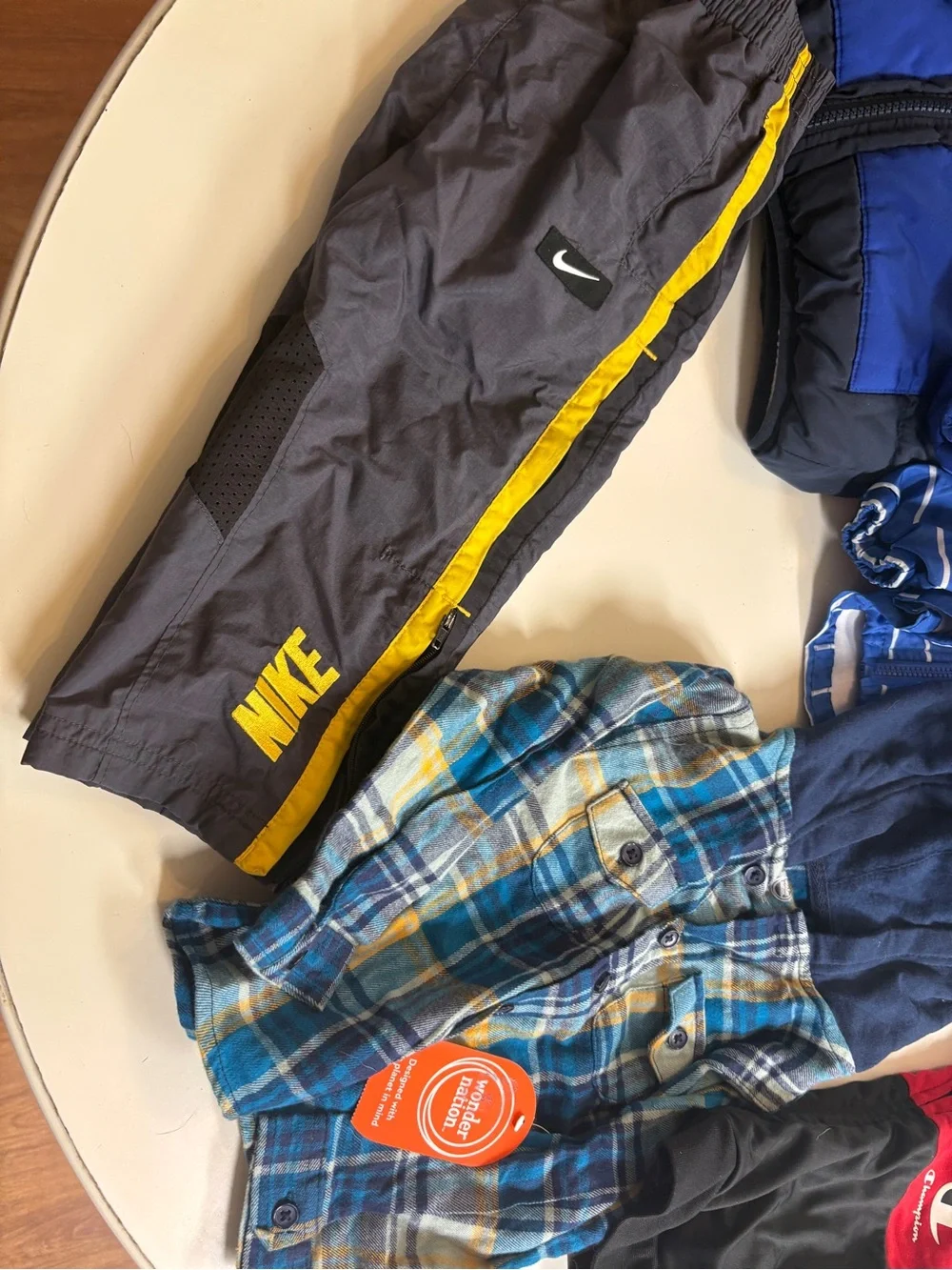 Lot of 5 pieces of boys 2T clothing